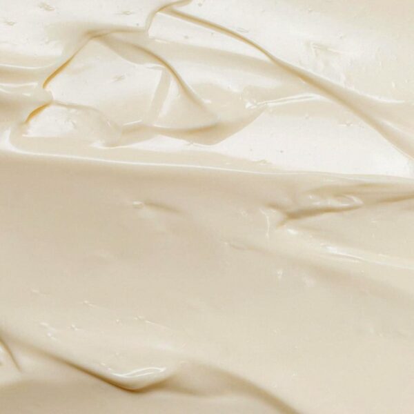 Makris-Eye-Cream-Texture Makris-Eye-Cream-Texture